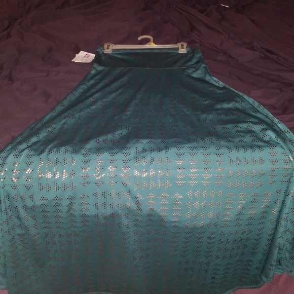 Lularoe  Maxi Green and Gold NWT Size M - Picture 1 of 3
